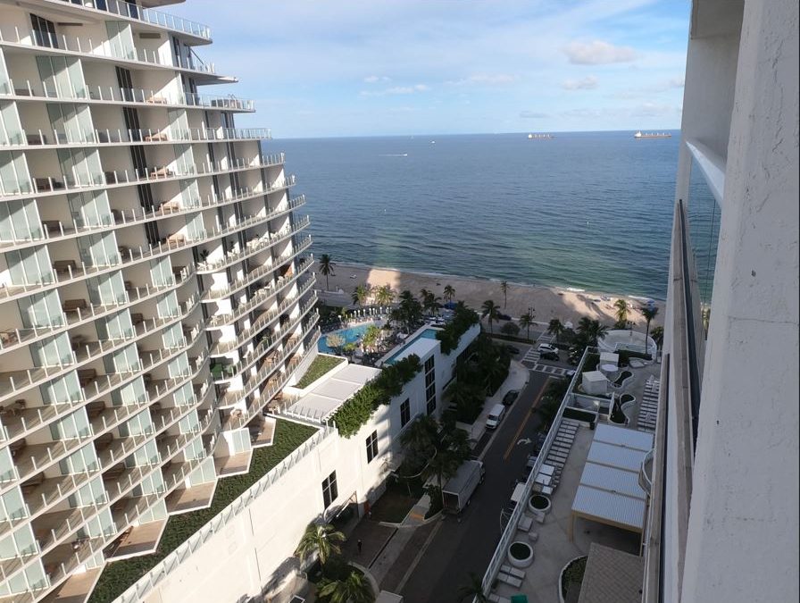 Ft. Lauderdale, condo-hotel, partial oceanview